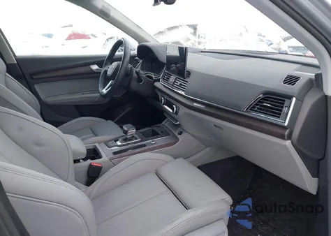 2024 Audi Q5 Prestige 45 Tfsi S Line Quattro S Tronic from USA, damaged, VIN WA1FAAFY2R2111526